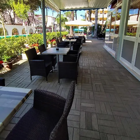 Capri Hotell