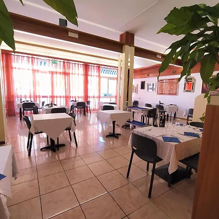 Capri Hotell