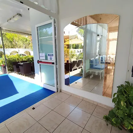 Capri 3* ミラノ・マリッティマ