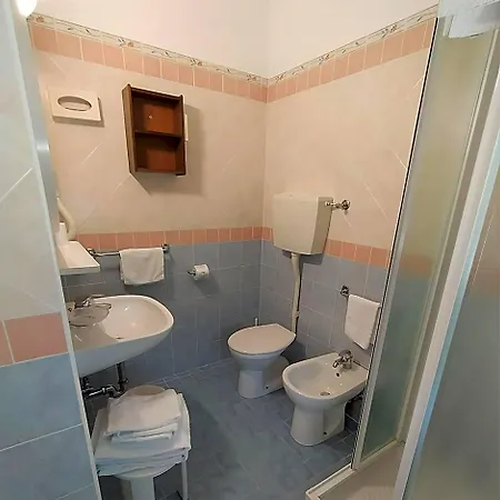 Capri 3*
